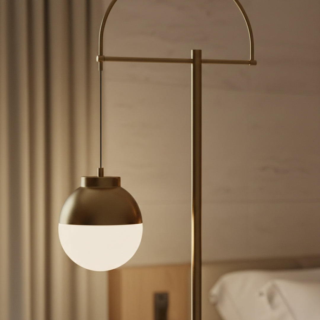 Lampe Sur Pied Doré Classique