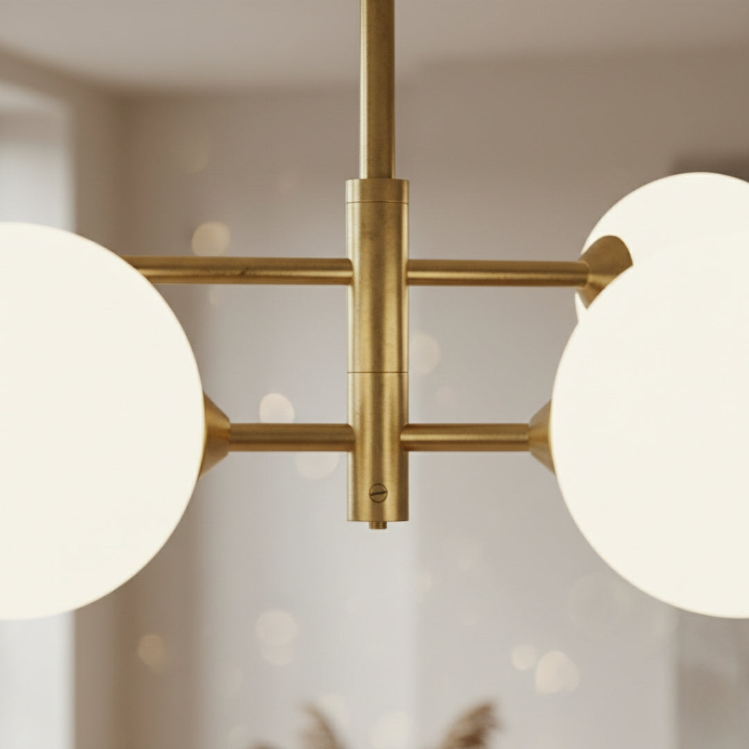 Lustre nordique moderne en verre et laiton – Élégance raffinée