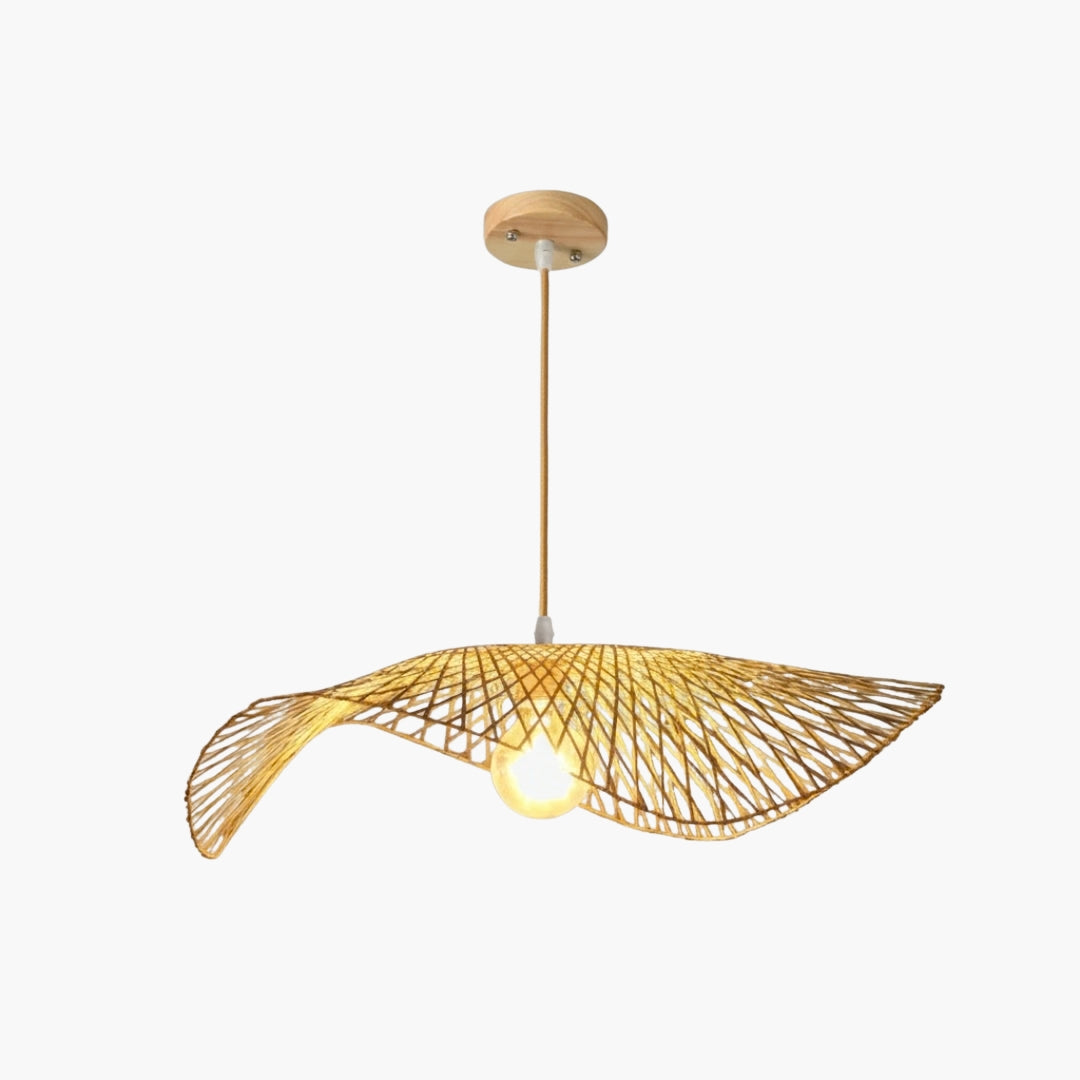 Lustres en osier tissé en bambou