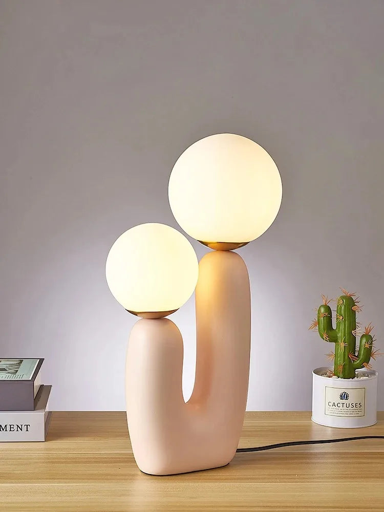 Modern Nordic Art Glass Table Lamp Bedroom Resin Bedhead Lamp Restaurant Living Room Personalized Atmosphere Lighting Table Lamp