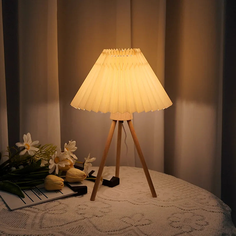 INS Table Lamp Pleated Wood Tripod Base Fabric Bedside Lamp Simple Nightstand Desk Light For Bedroom Living Room Study Reading