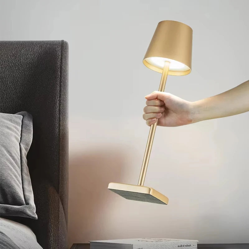 LED Table Lamps 3Levels Dimmable Wireless Led Desk Lamp Touch Bedside Creative Ambient Light USB Rechargeable Bar Outdoor Decor