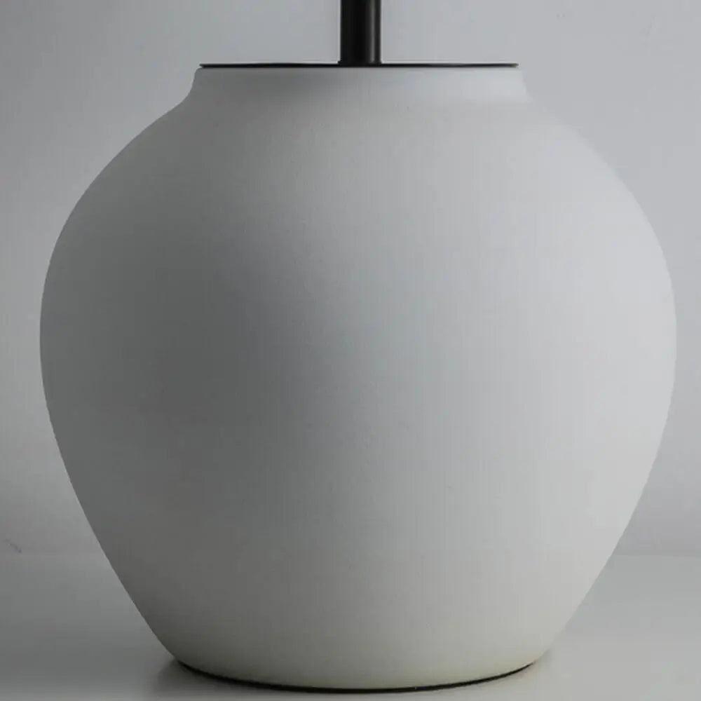 Wabi Sabi Style Ceramic Table Lamp Living Room Coffee Table Black Oversized Decorative Desk Lamp Japanese Retro Lighting Fixture