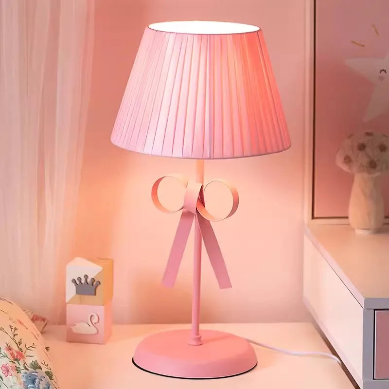 Pink Princess Room Bow Table Lamps Pink Bow Lamp Creative Nordic Children's Room Baby Room Bedside Girl Bedroom Table Lights LED
