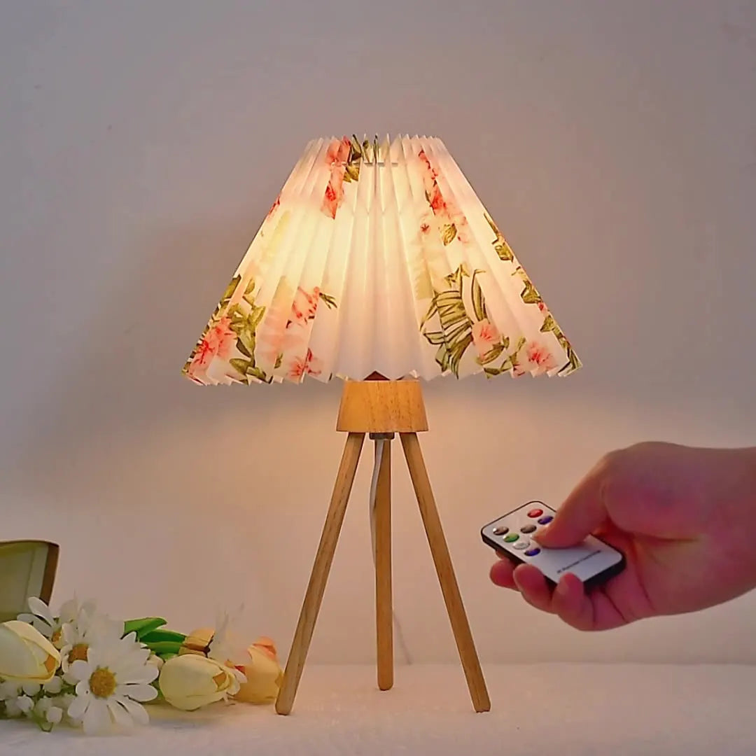INS Table Lamp Pleated Wood Tripod Base Fabric Bedside Lamp Simple Nightstand Desk Light For Bedroom Living Room Study Reading