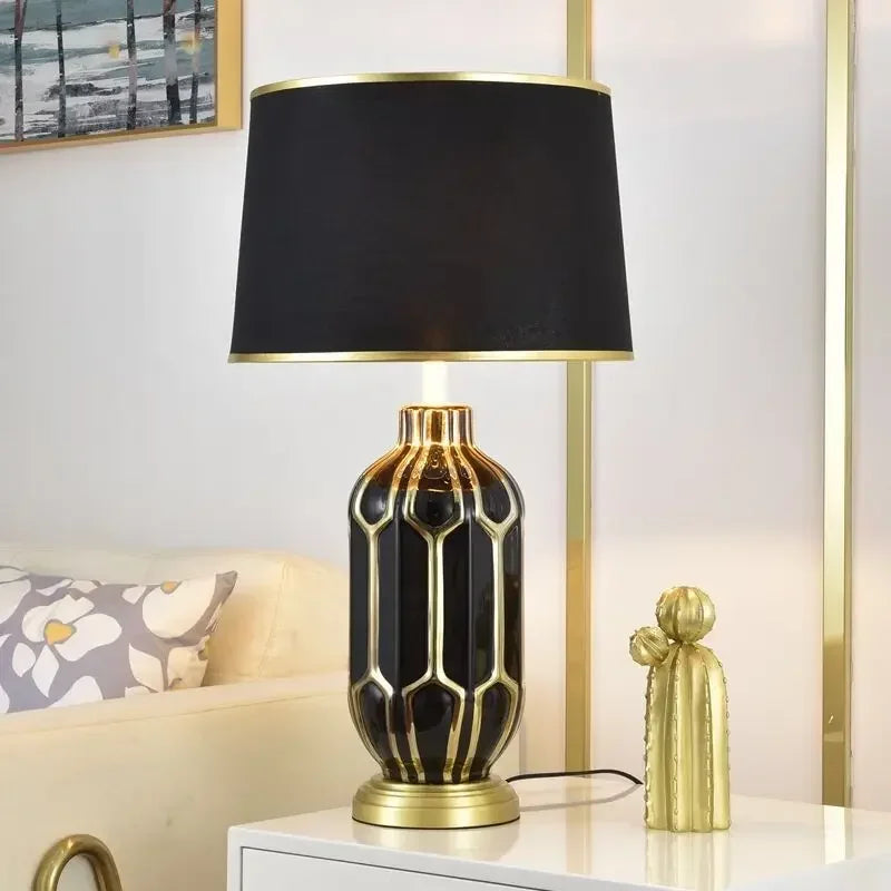 Hongcui Modern Ceramics Table Lamp LED Simple Creative Green Nordic Bedside Desk Light for Home Living Room Bedroom Decor